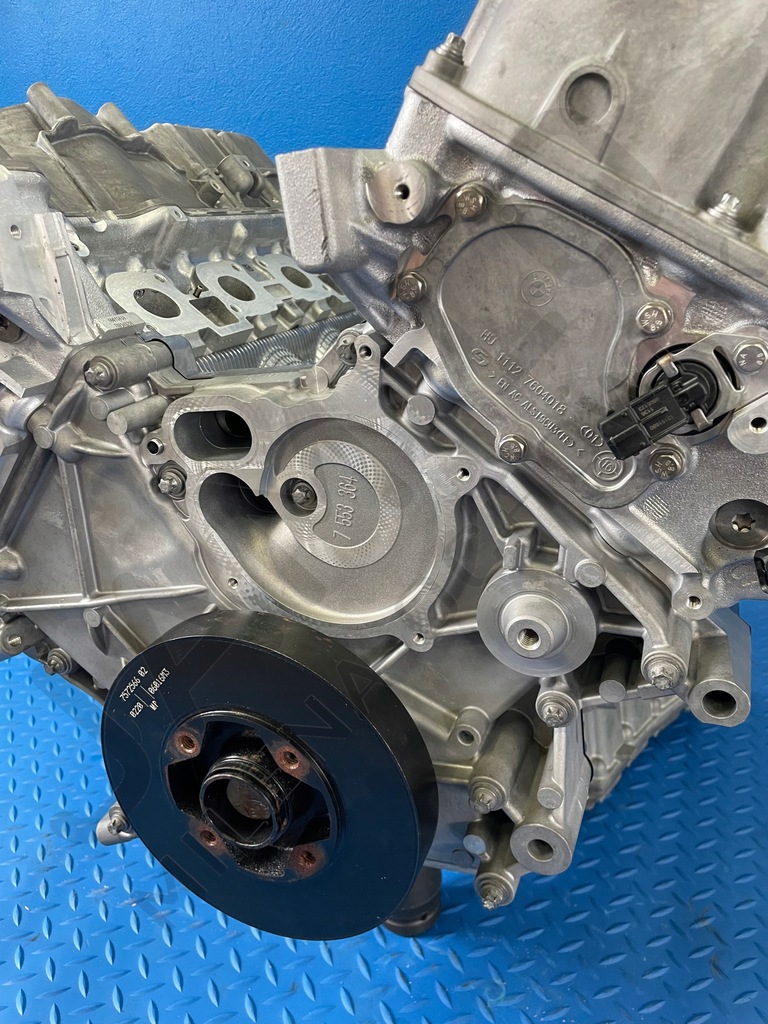 Moteur S63 B44 B — vue 11