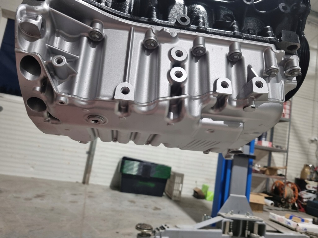 Moteur M9R — vue 8